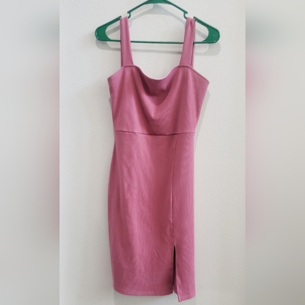 Popular 21 dusty rose  bodycon mini dress size large